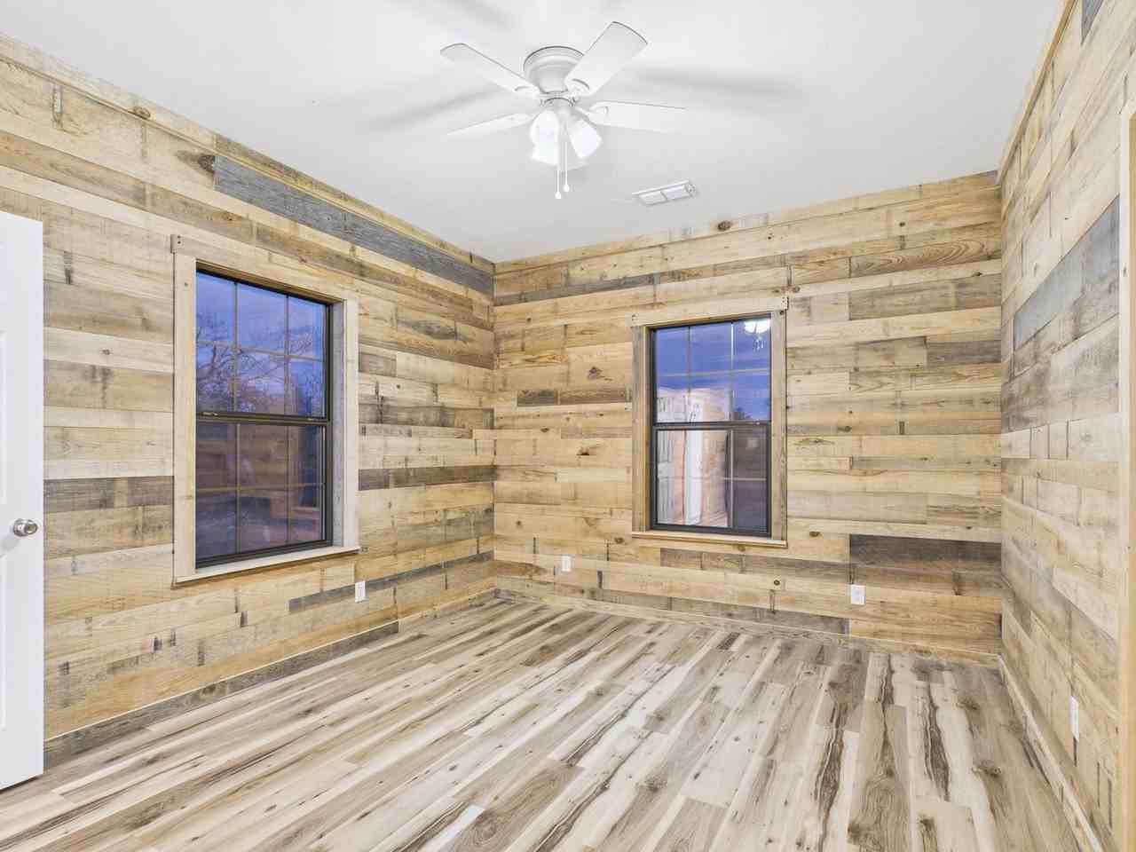 137 Hill Country Cabin Ln - Photo 7 of 15
