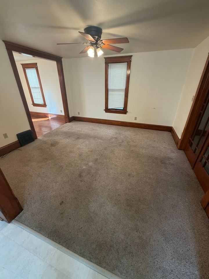 205 N 2nd St - Photo 5 of 25