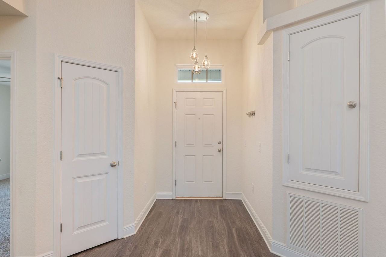 6147 Redberry Dr - Photo 6 of 40