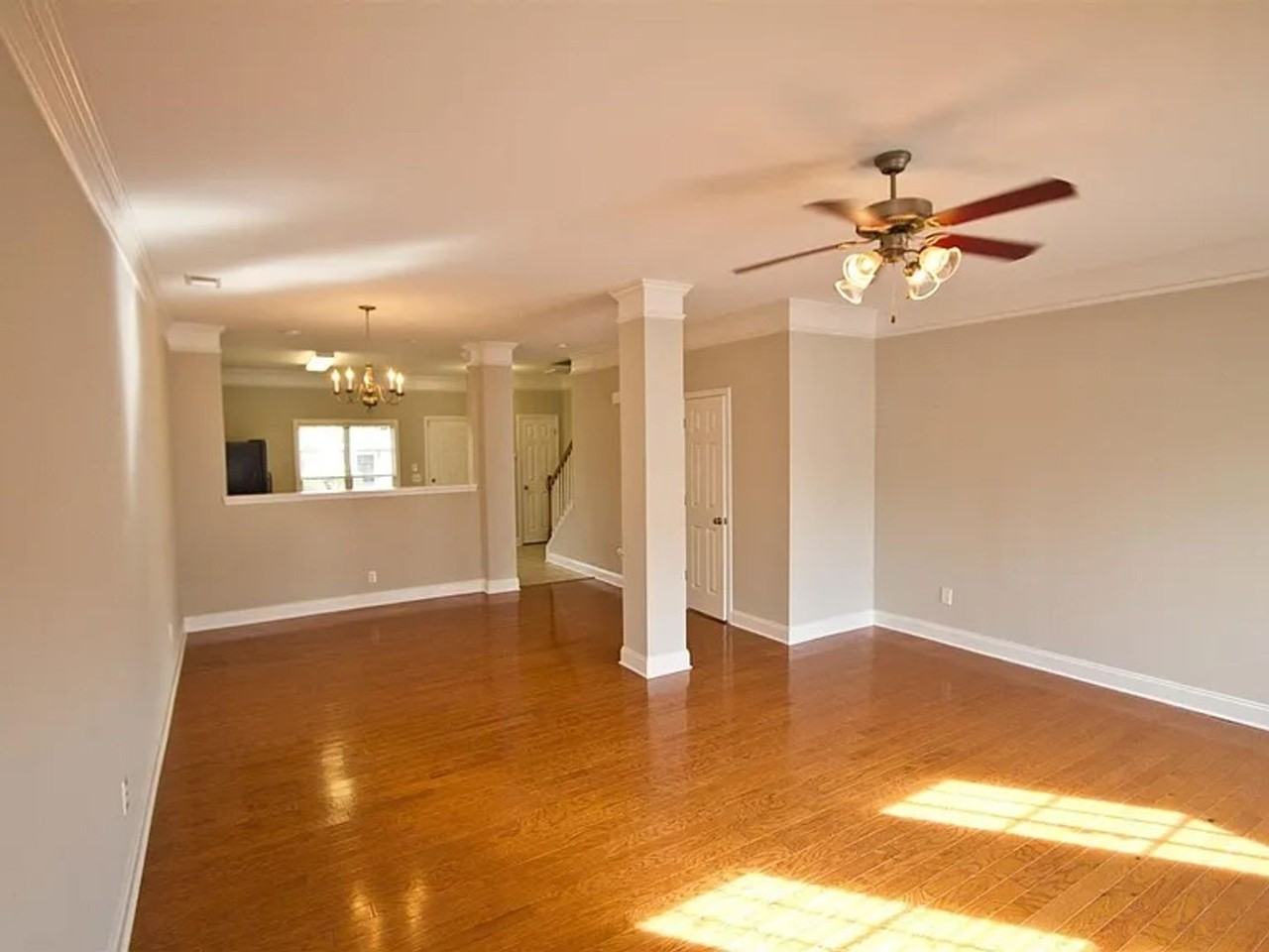 811 Forest Park Rd - Photo 2 of 11