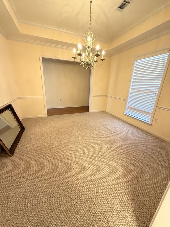 6605 Hibiscus Ln - Photo 5 of 18