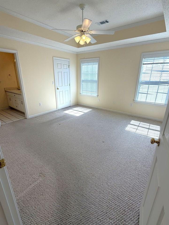 6605 Hibiscus Ln - Photo 7 of 18