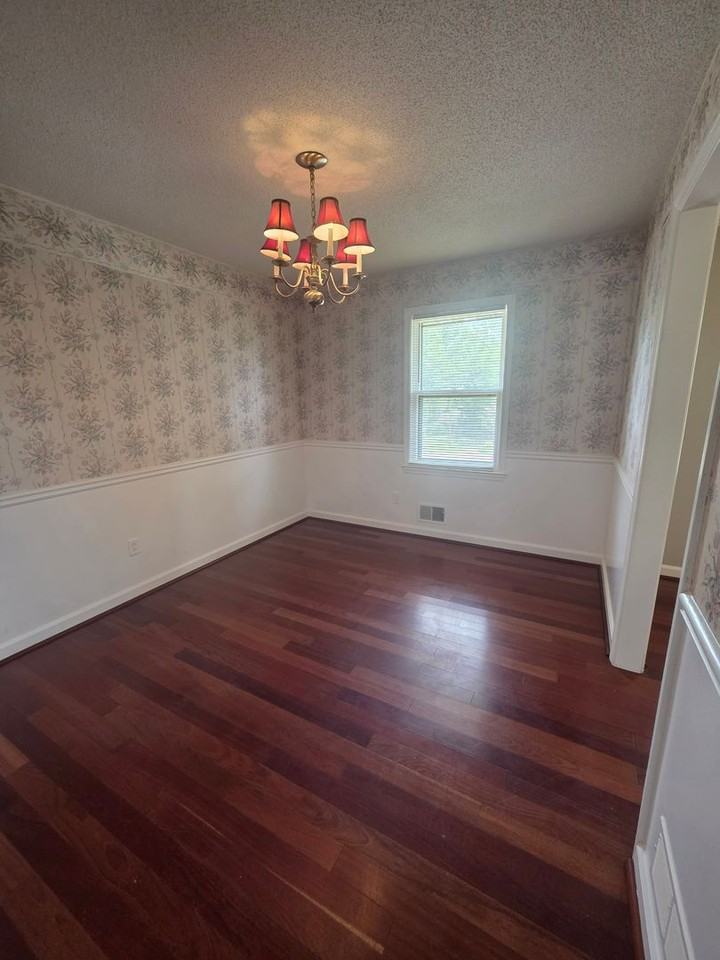 4355 Conrad Dr - Photo 6 of 22