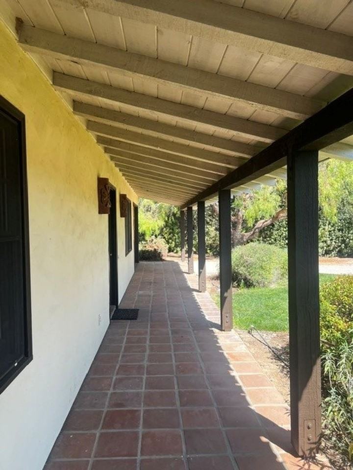 1987 Mora Ave - Photo 5 of 30
