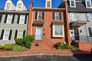 featured image of 311 E 2nd Ave
