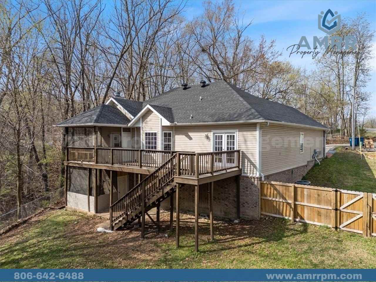 4 Boxford Ln - Photo 2 of 23