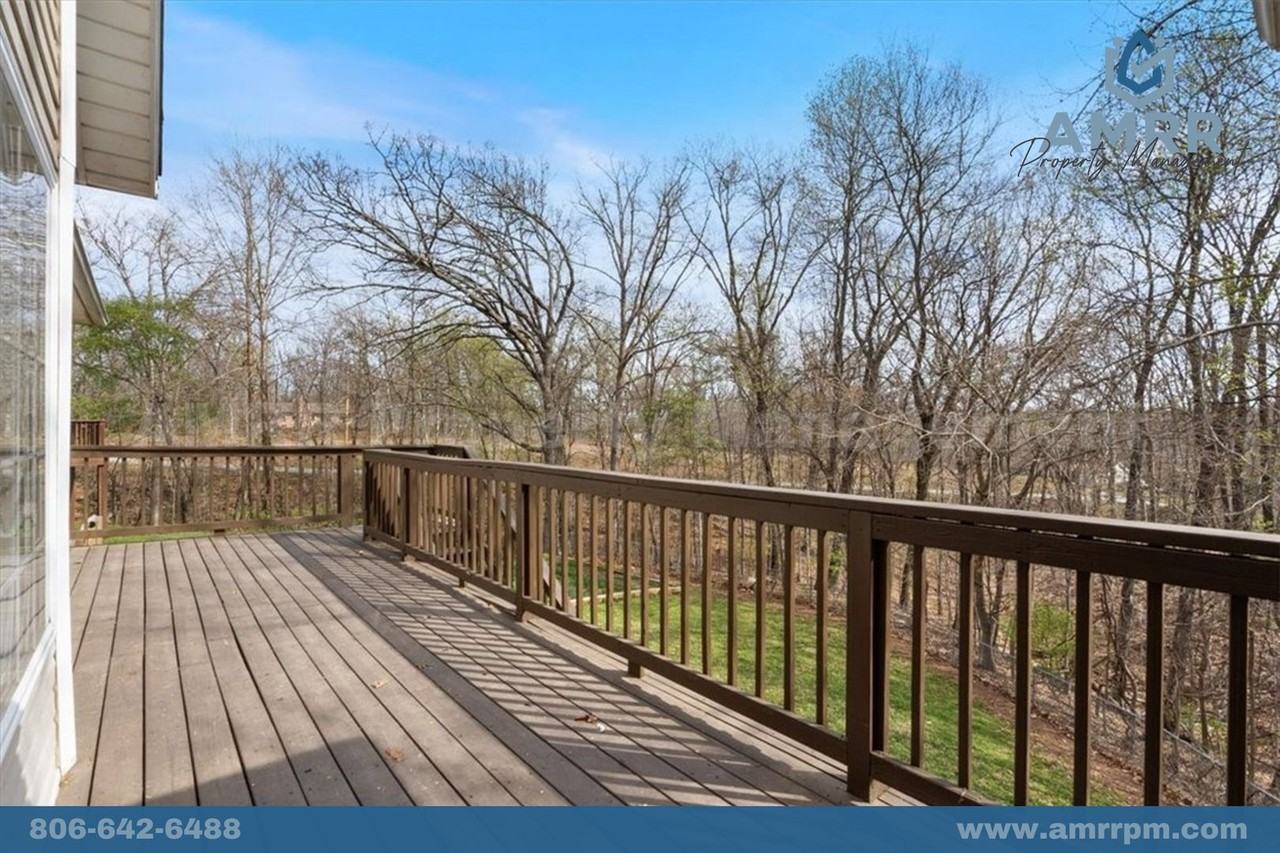 4 Boxford Ln - Photo 6 of 23