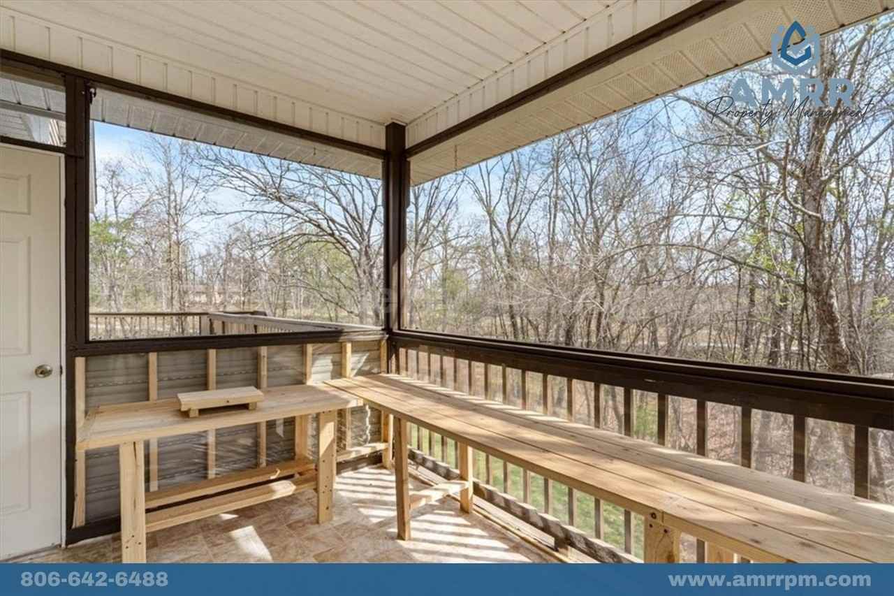 4 Boxford Ln - Photo 7 of 23