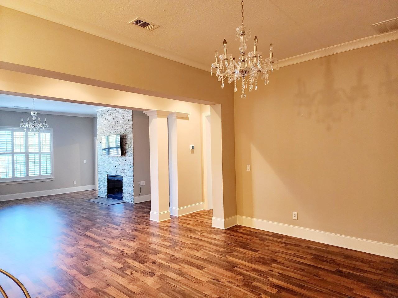1141 Silverton Drive - Photo 7 of 37