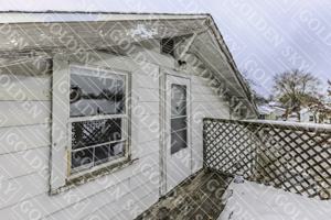 featured image of 219 W Memorial Dr