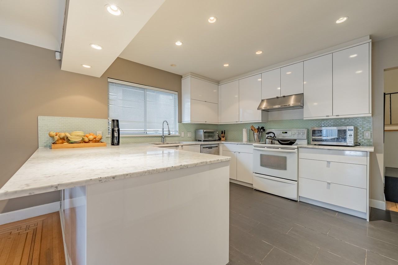 2280 McMullen Avenue - Photo 2 of 16