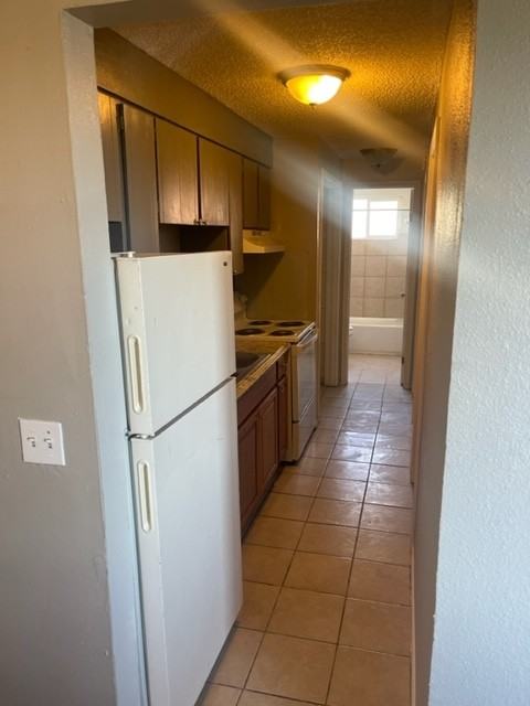 1345 Yosemite Street - Photo 2 of 20
