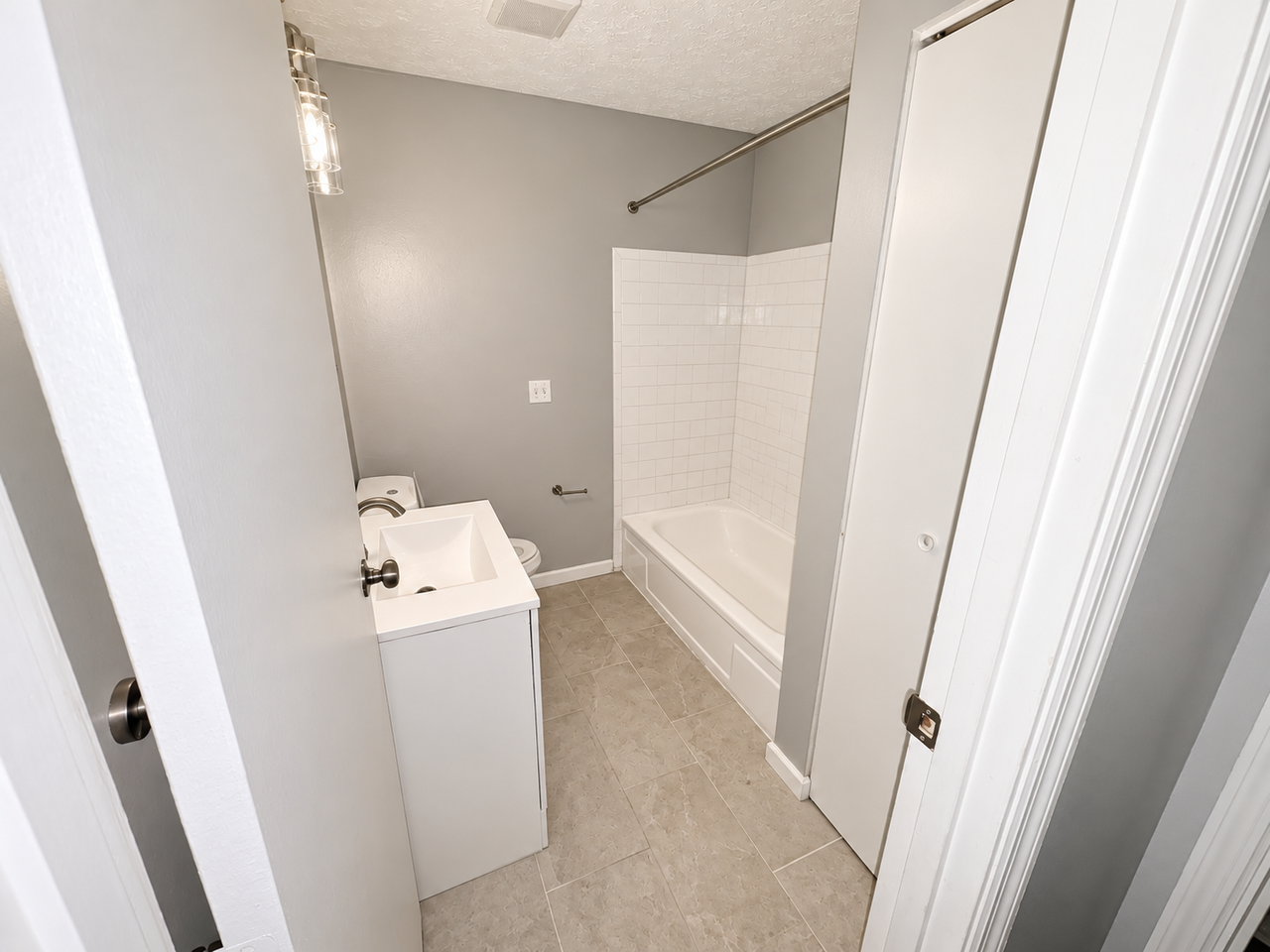 2911 Ash Street - Photo 4 of 4