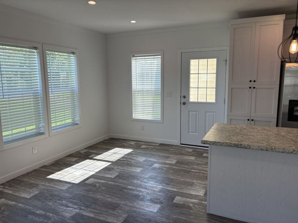34683 Ballyhoo Dr - Photo 6 of 35