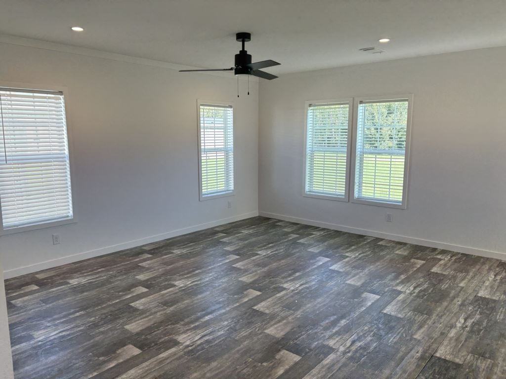 34683 Ballyhoo Dr - Photo 7 of 35