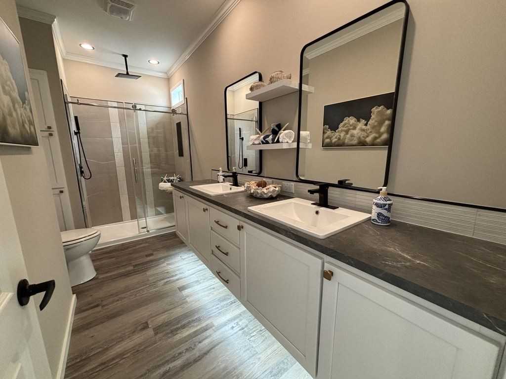 10291 Circle Pine Rd - Photo 3 of 32