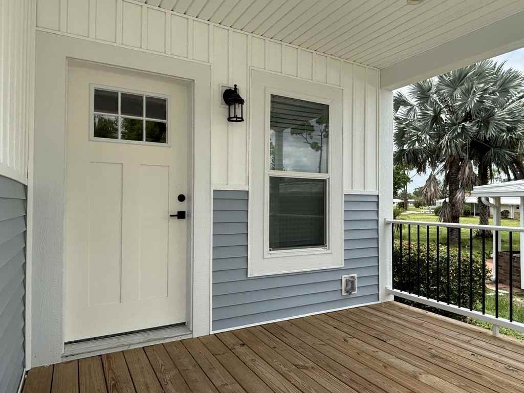 19144 Meadowbrook Ct - Photo 6 of 33