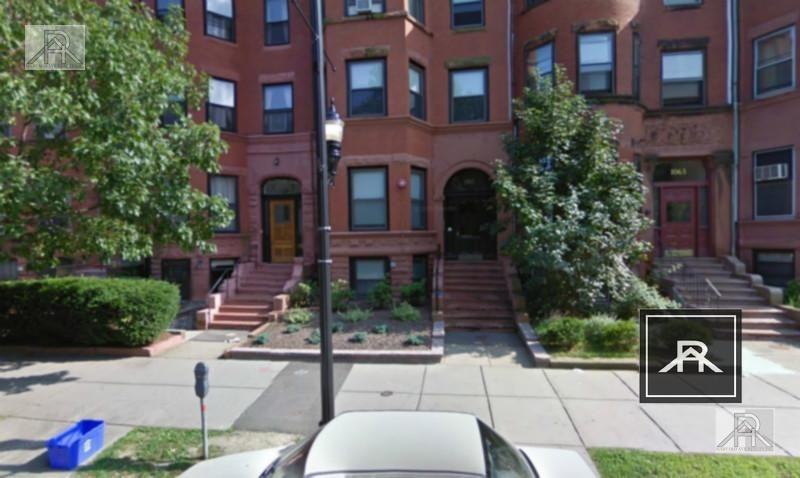 1063 Beacon St #9 - Photo 5 of 5