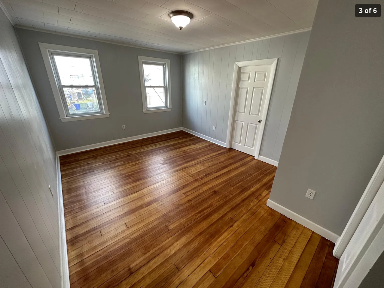 197 Tripp Street - Photo 2 of 7