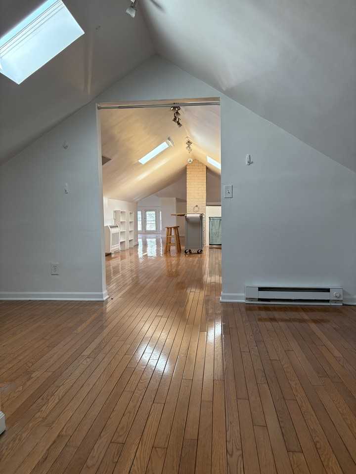 1007 Beaconsfield - Photo 6 of 9