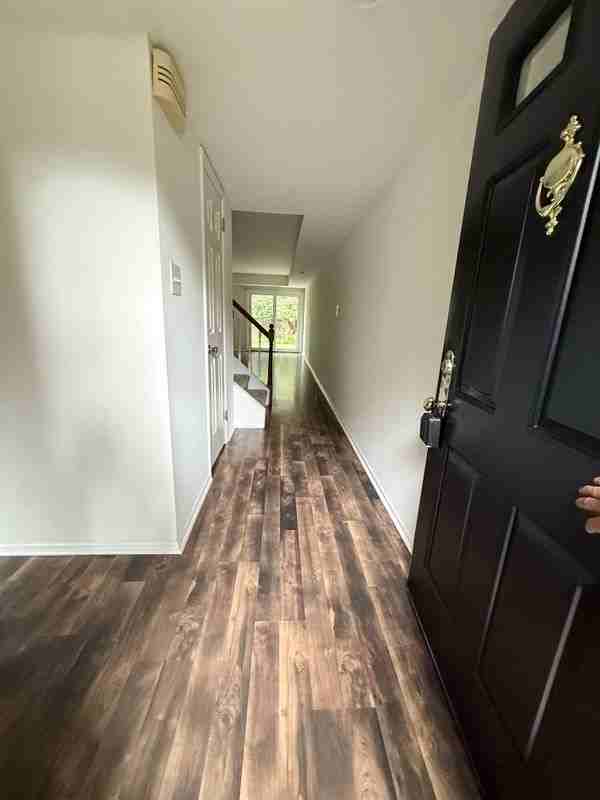 704 Worthington Dr