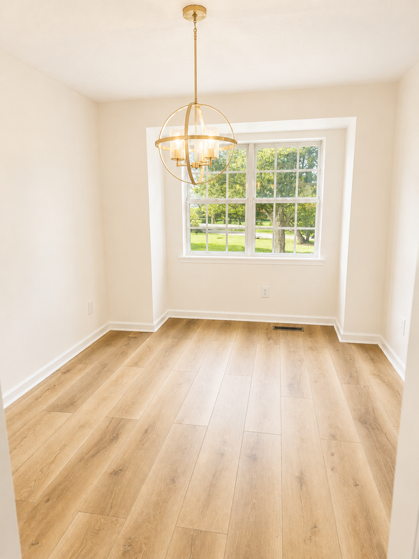 209 Oak Dr W - Photo 3 of 14