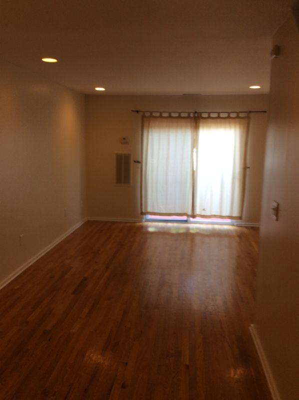 125 Olive St ##D6 - Photo 3 of 34