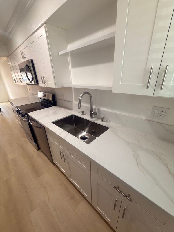 603 Beverly Pl - Photo 4 of 5