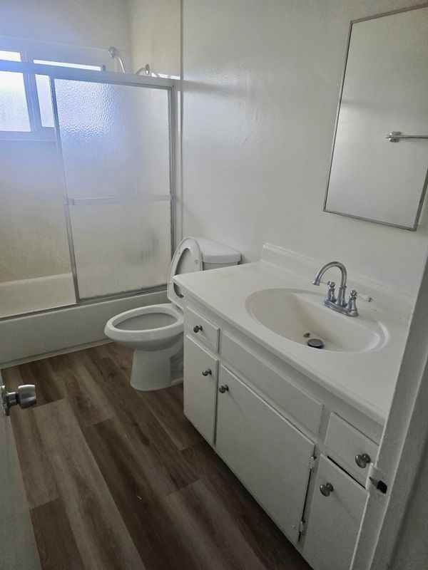 254 S Oak St - Photo 7 of 9
