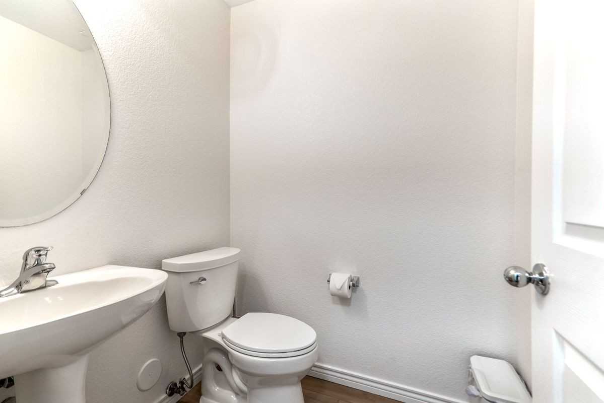 7594 Stetson Highlands Dr - Photo 4 of 15