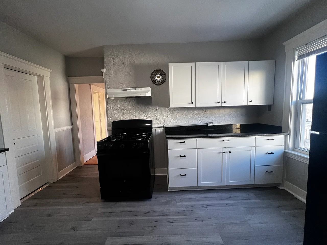 Vernon St #2 - Photo 3 of 13
