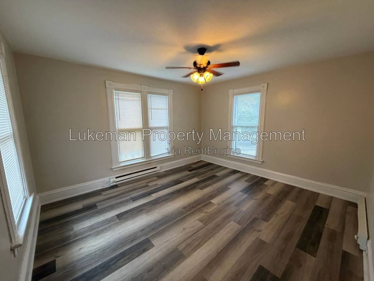 525 Minor Ave #2 - Photo 3 of 8