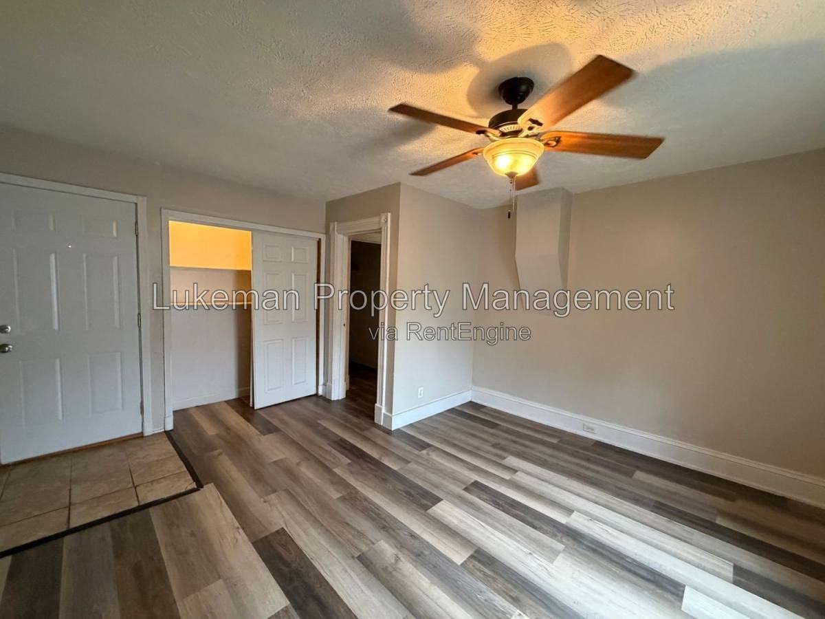 525 Minor Ave #2 - Photo 5 of 8
