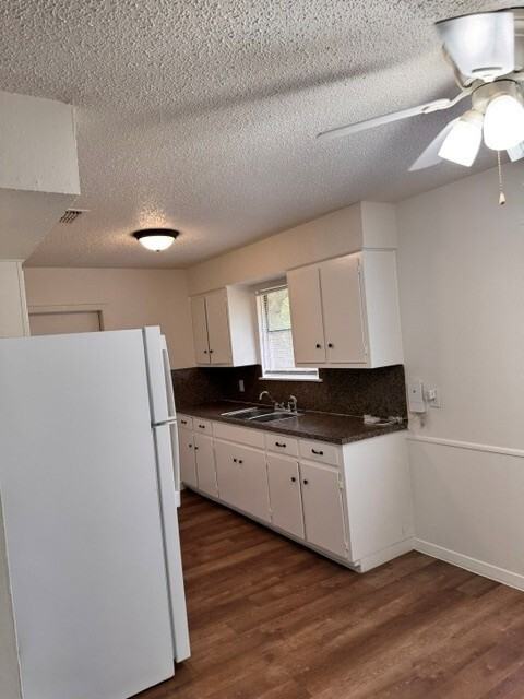 314 Bramble Dr - Photo 4 of 15