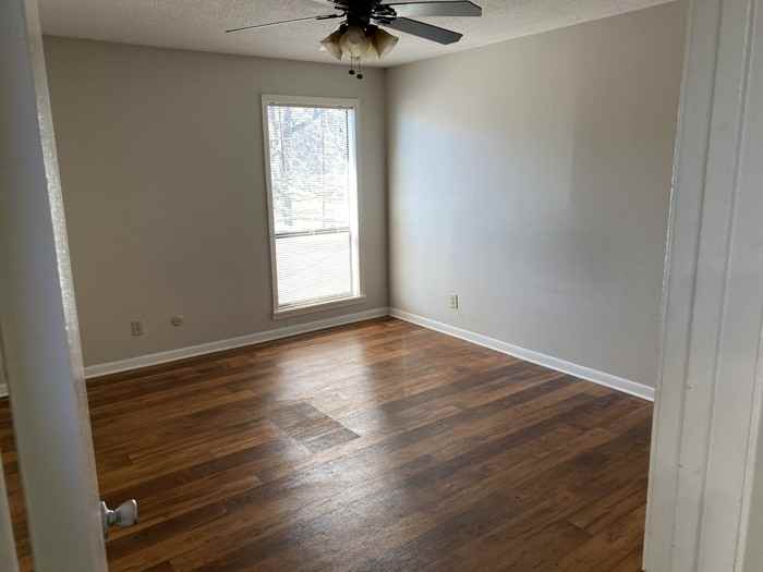 5718 B St #3A - Photo 4 of 6