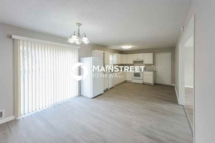 2073 Louis Xiv Ln - Photo 6 of 16