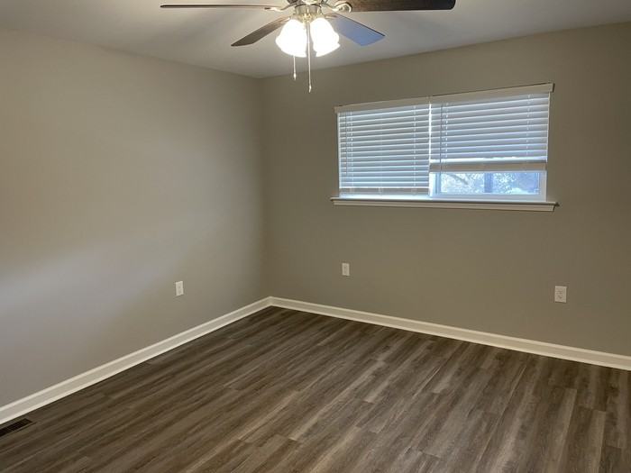2100 Kavanaugh Blvd #A - Photo 6 of 10