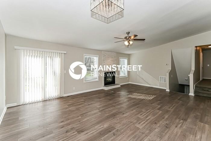 4492 Sunflower Dr - Photo 3 of 18