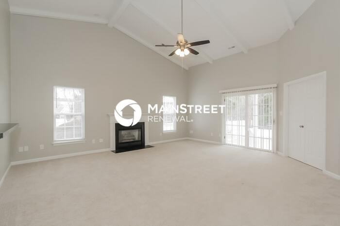 9608 Callison Ct - Photo 4 of 15