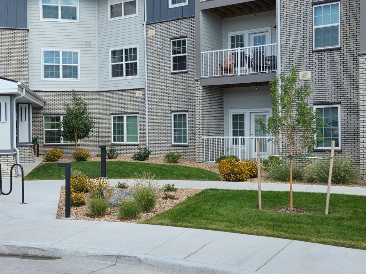 Legacy Arvada Senior Apartments - Photo 2 of 50