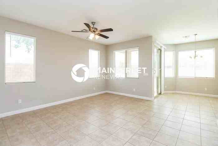5035 E Sunstone Dr - Photo 4 of 16