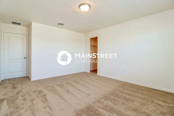 2135 Peyto Way - Photo 7 of 16