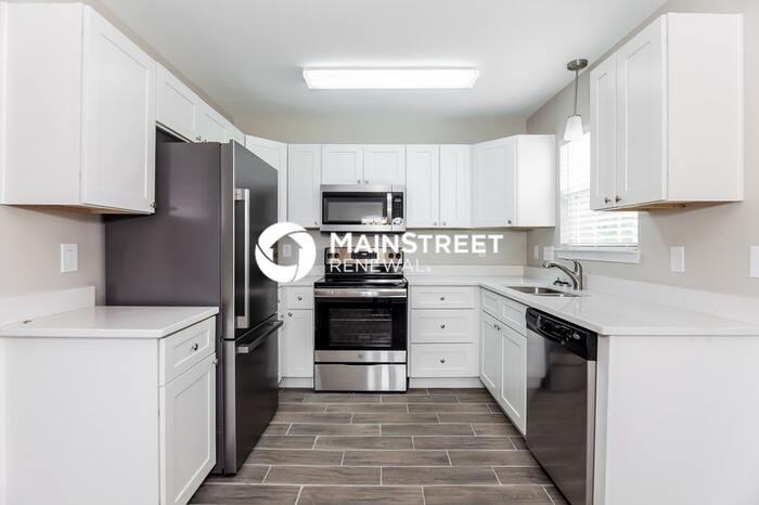 10447 Wilson Glen Dr - Photo 6 of 16