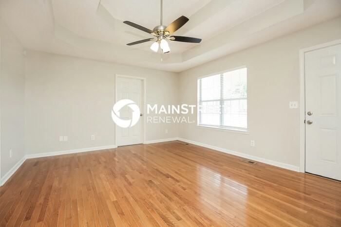 1802 Turnstone Ct - Photo 4 of 16