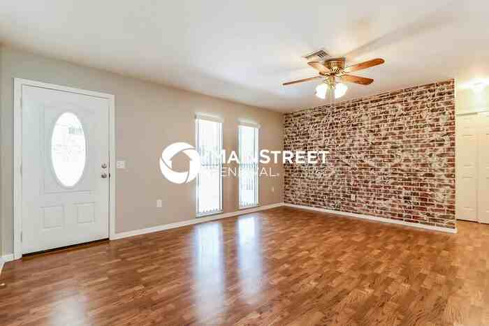 15903 Villa Dr - Photo 6 of 15