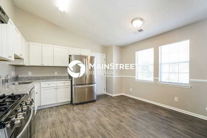 3824 Hunters Run Ln - Photo 6 of 16
