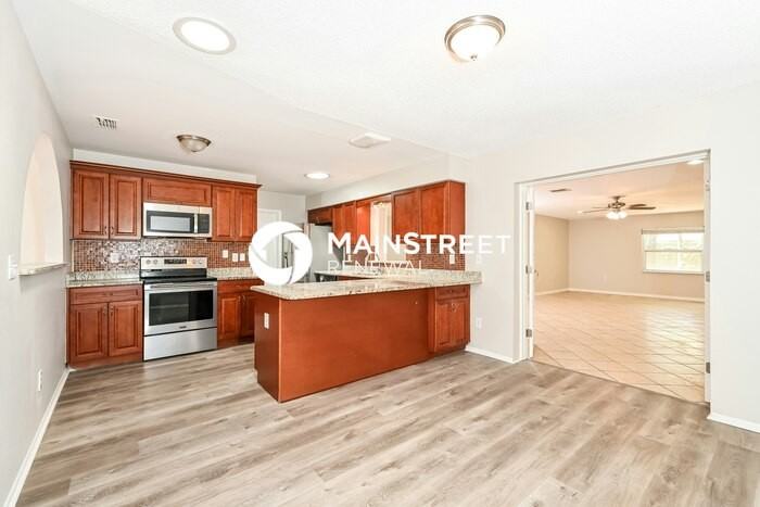 436 Pomona Dr - Photo 5 of 16