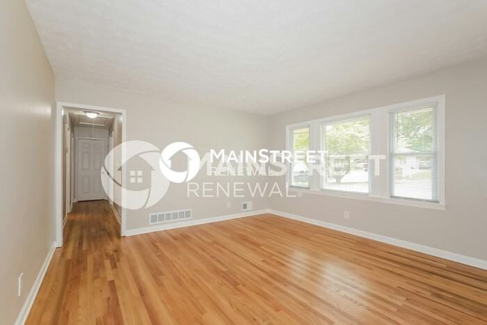 6500 Paula Ct - Photo 5 of 17
