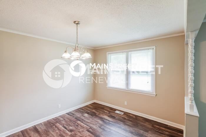 512 Swann Dr - Photo 6 of 16