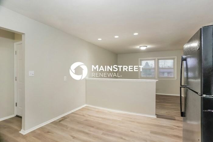 1518 Bittersweet Dr - Photo 5 of 16